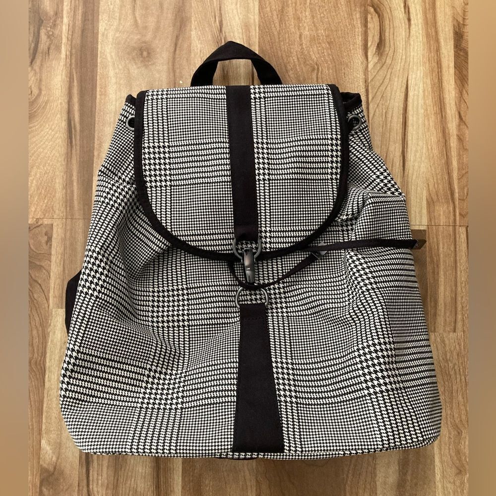 Houndstooth Backpack 